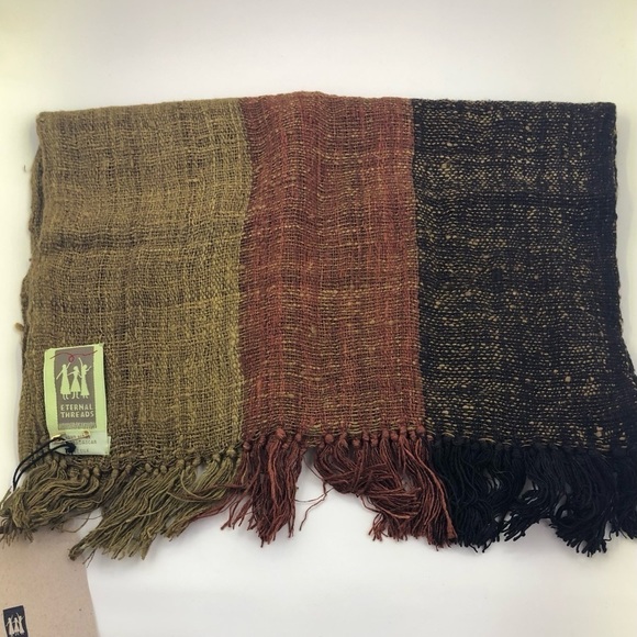 Natural Dyed Wild Silk Scarf - Picture 5 of 6